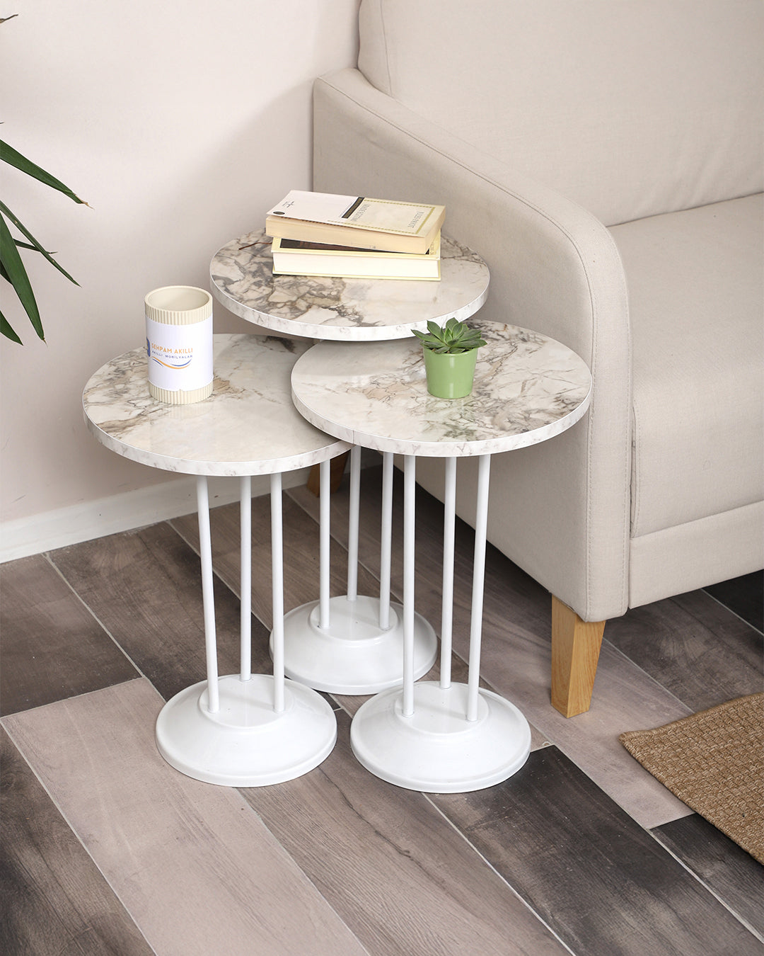 Nesting Tables