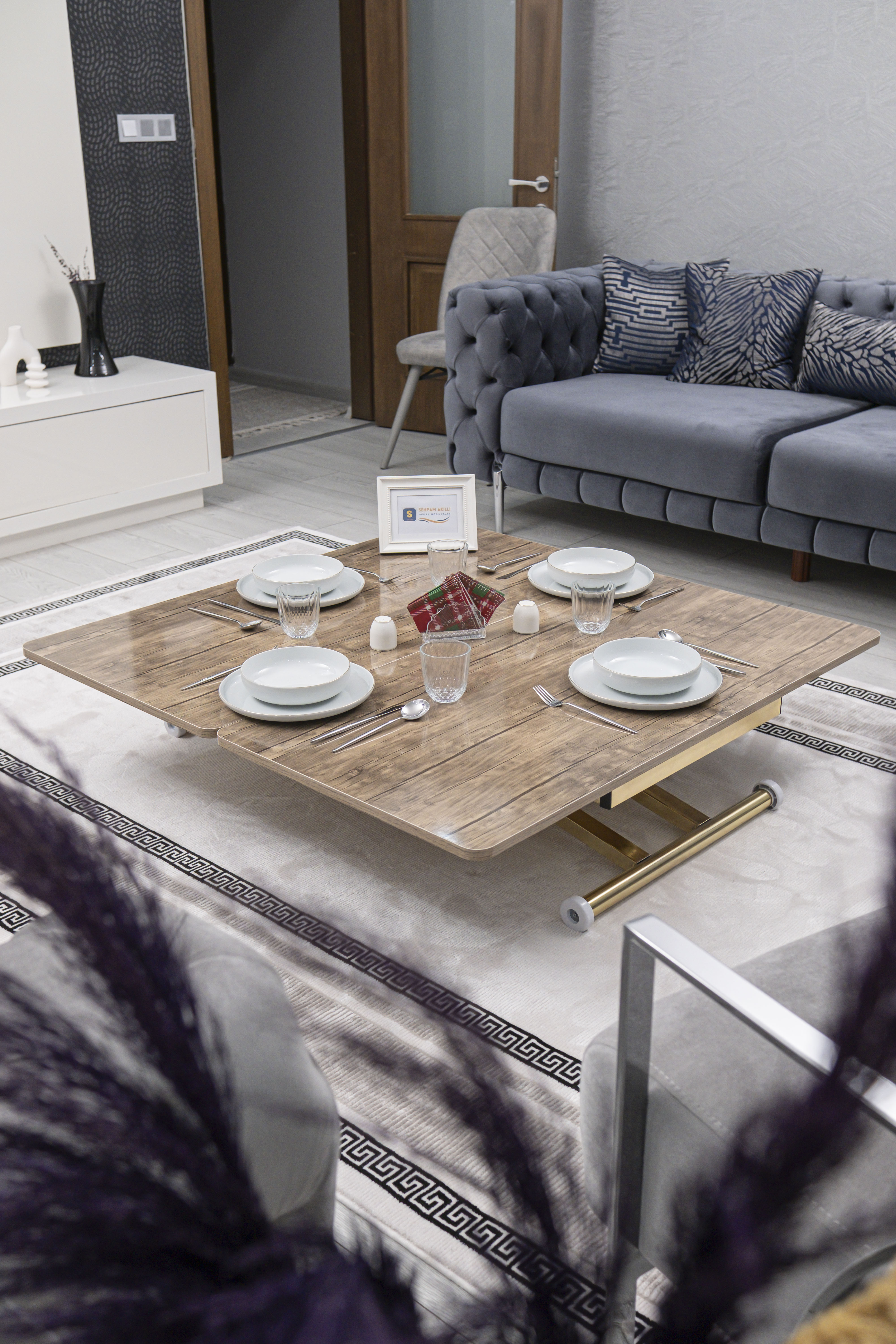 Home Series – MDF Top with Oval Corners and Gold Base