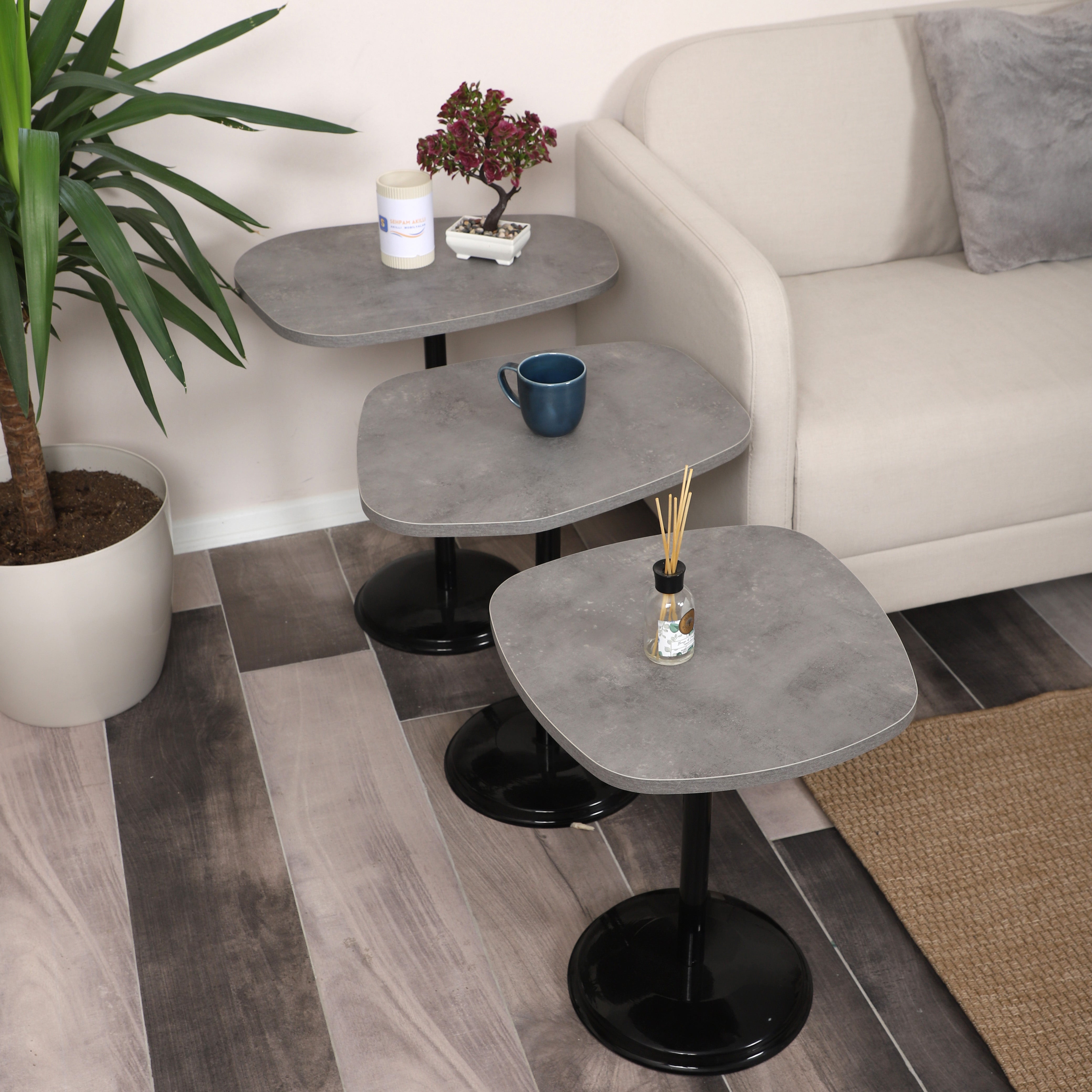 SilvaVera Nesting Table Series - Retro Silver MDF Top, Black Iron Mechanism