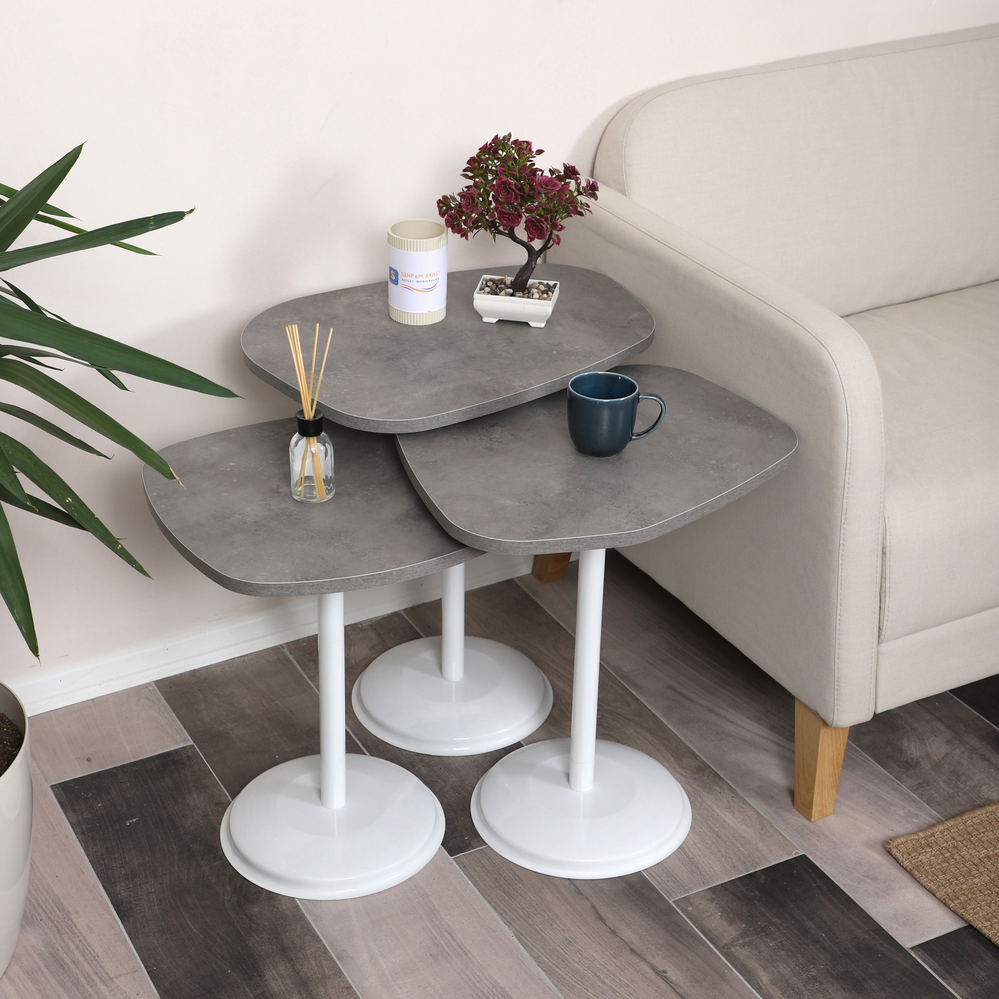 SilvaVera Nesting Table Series - Retro Silver MDF Top, White Iron Mechanism