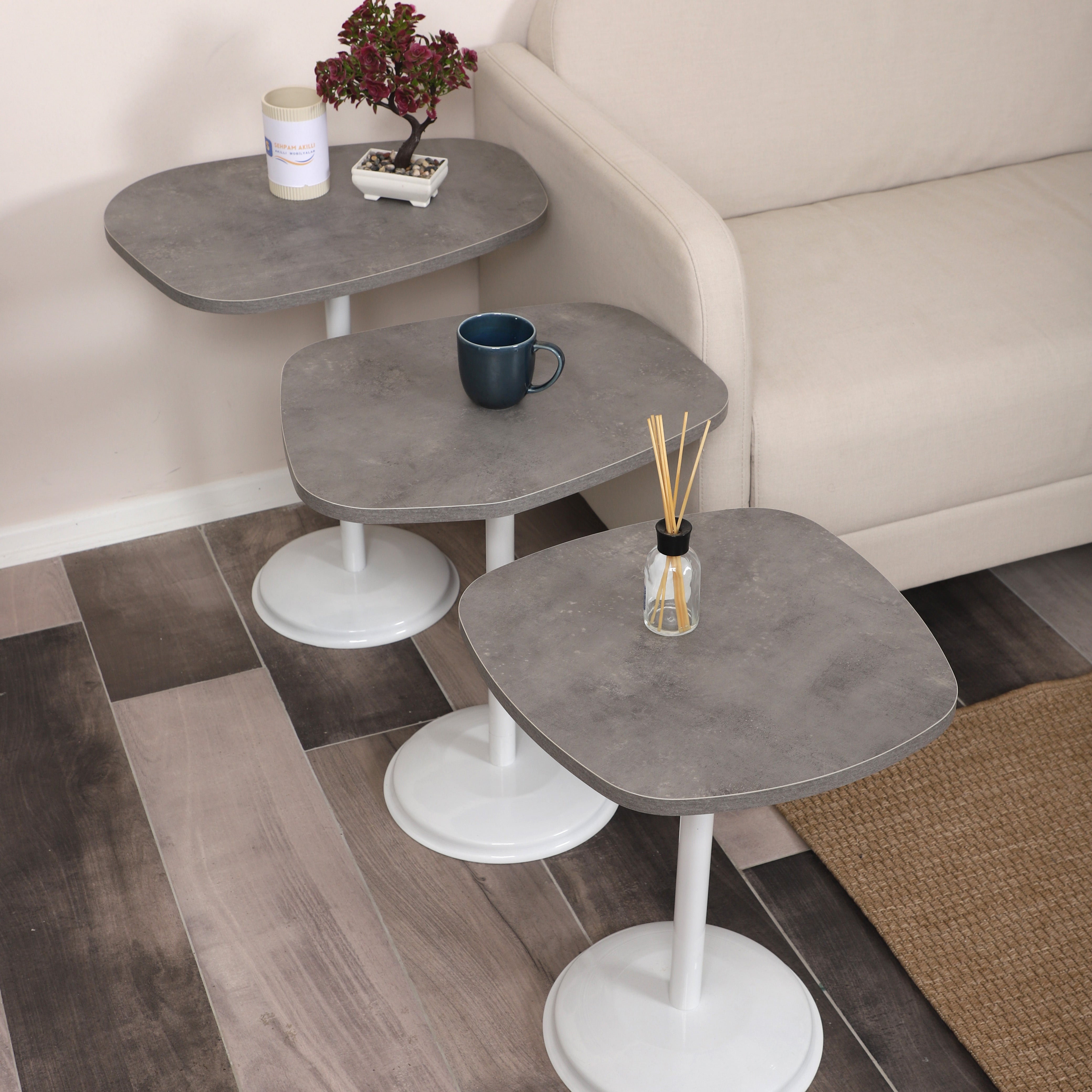 SilvaVera Nesting Table Series - Retro Silver MDF Top, White Iron Mechanism